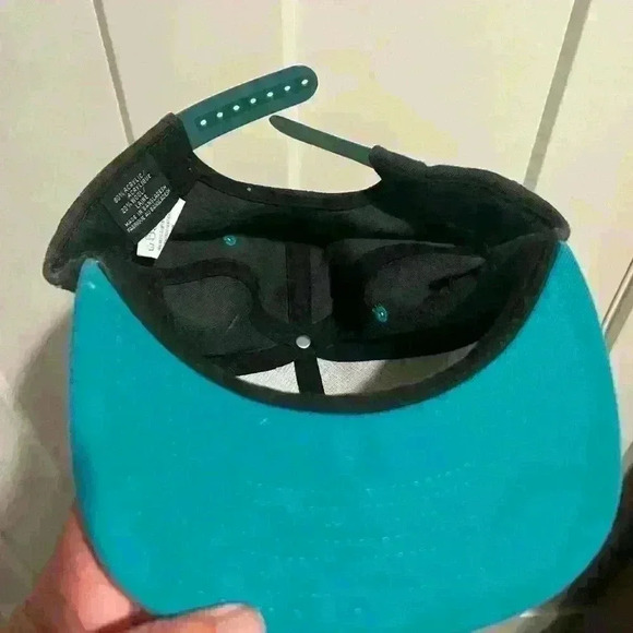 Volcom Stones men’s ball cap - Picture 3 of 5